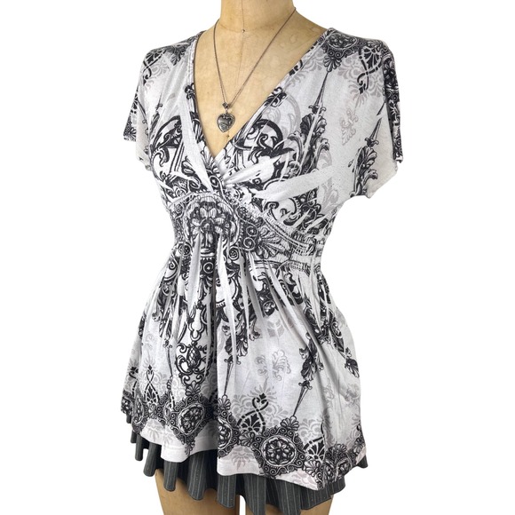 SOLD - Picture 2 of 8